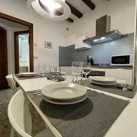 Piazza San Giacomo Luxury *
